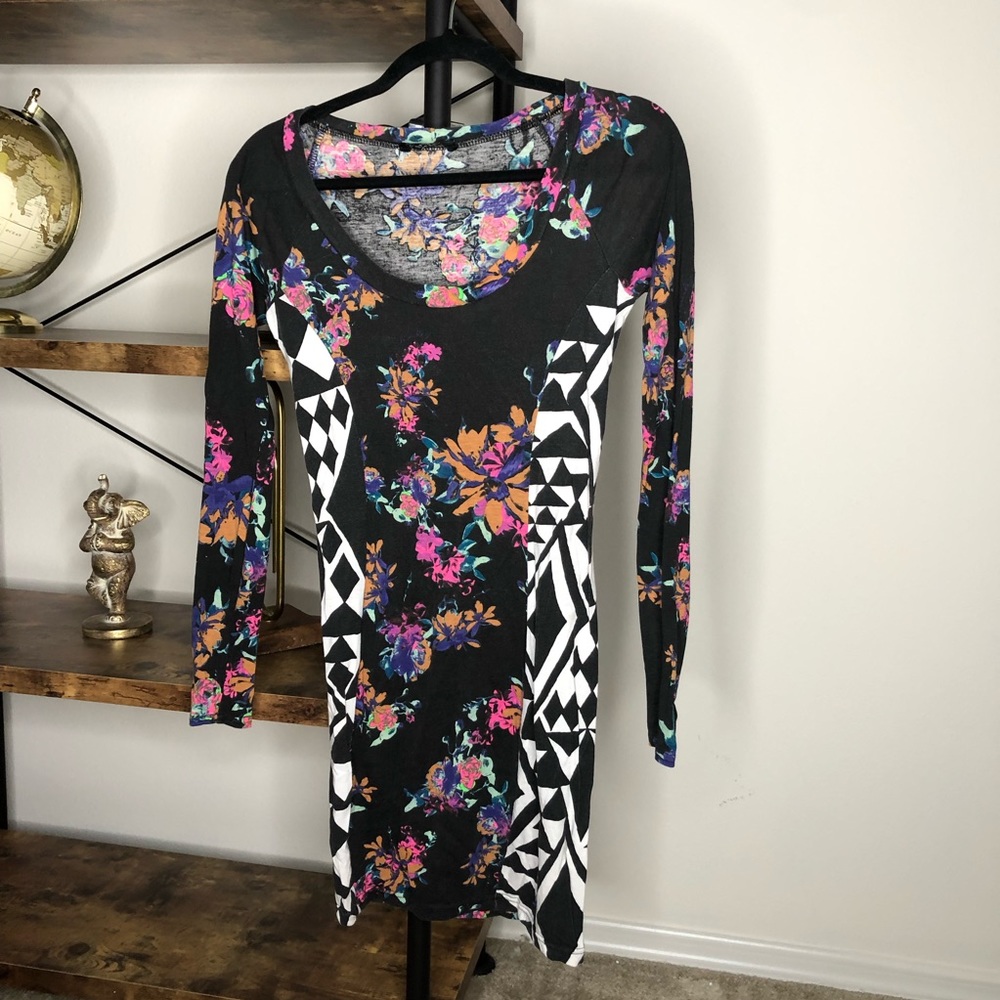 Hurley🏁Pattern Long Sleeve Dress | S
